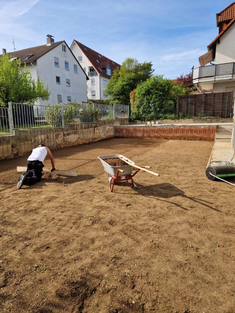 Fläche wird von Hand abgezogen